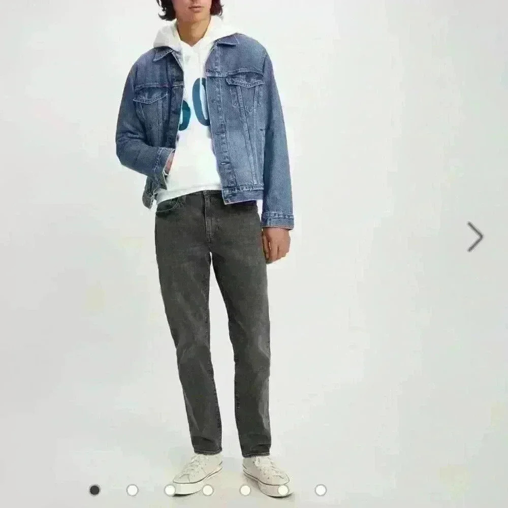 Levi's® Premium 502™ TAPER FIT MEN'S BLACK JEANS 30/34